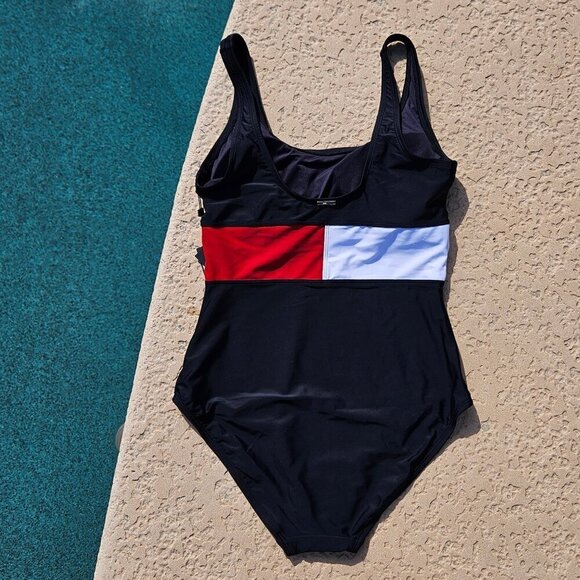 NWT Tommy Hilfiger Colorblocked One-Piece Swimsuit - XL - Picture 2 of 11